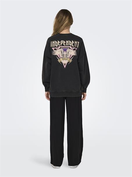 ONLLUCINDA L/S TAMED O-NECK BOX SWT black