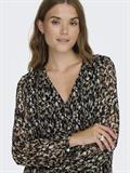 ONLLUNA L/S V-NECK TOP NOOS PTM schwarz2
