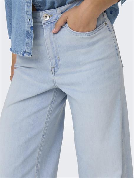 ONLMADISON BLUSH HW WIDE DNM CRO495 NOOS light blue bleached denim