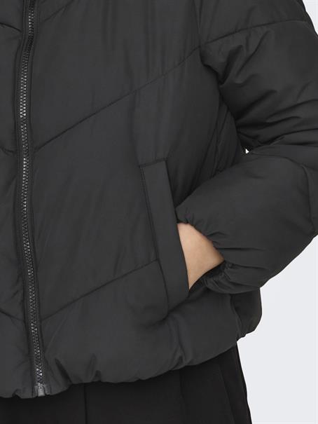 ONLMAGGI SOLID PUFFER CC OTW black