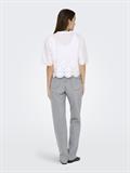 ONLMIFFY S/S EMB TIE TOP OS WVN cloud dancer