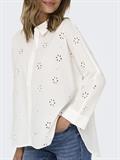 ONLNEW LINA GRACE LS BROD ANGL SHIRT WVN cloud dancer