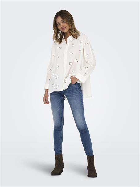 ONLNEW LINA GRACE LS BROD ANGL SHIRT WVN cloud dancer