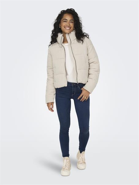 ONLNEWDOLLY CORDUROY PUFFER OTW NOOS moonstruck