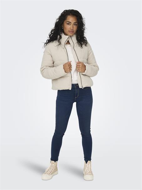 ONLNEWDOLLY CORDUROY PUFFER OTW NOOS moonstruck