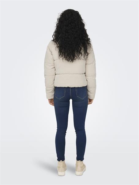 ONLNEWDOLLY CORDUROY PUFFER OTW NOOS moonstruck