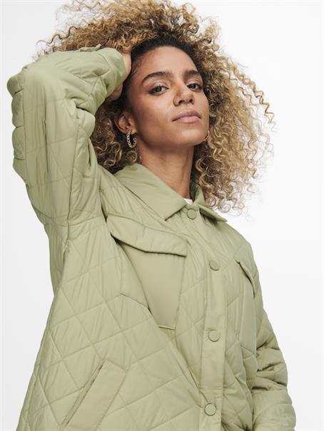 ONLNEWTANZIA LONG QUILT SHACKET OTW slate green