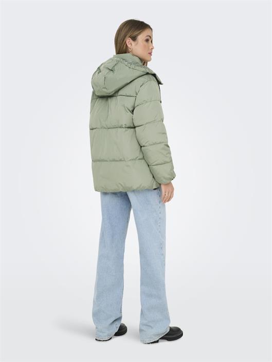 onlnora-short-puffer-cc-otw-sea-spray