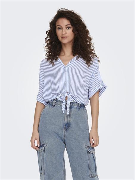 ONLPAULA LIFE S/S TIE SHIRT WVN NOOS weiß1