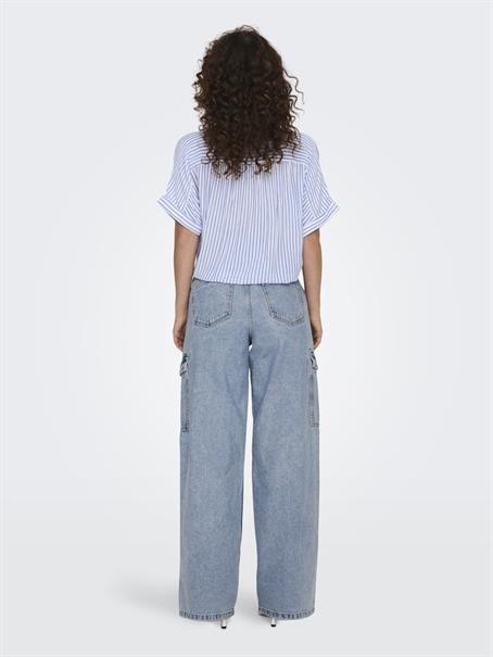 ONLPAULA LIFE S/S TIE SHIRT WVN NOOS weiß1