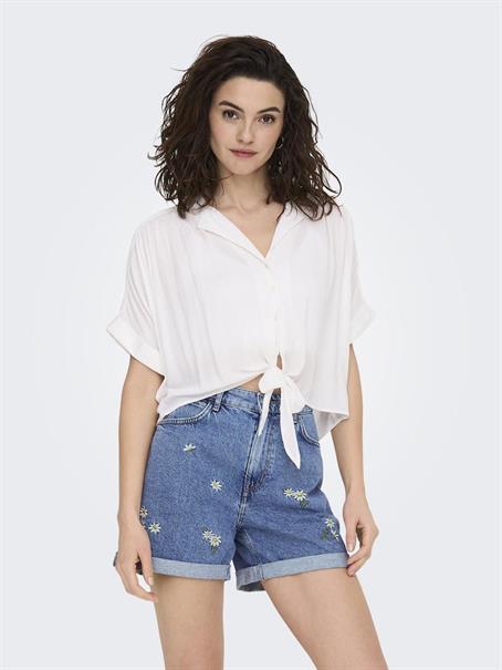 ONLPAULA LIFE S/S TIE SHIRT WVN NOOS weiß2