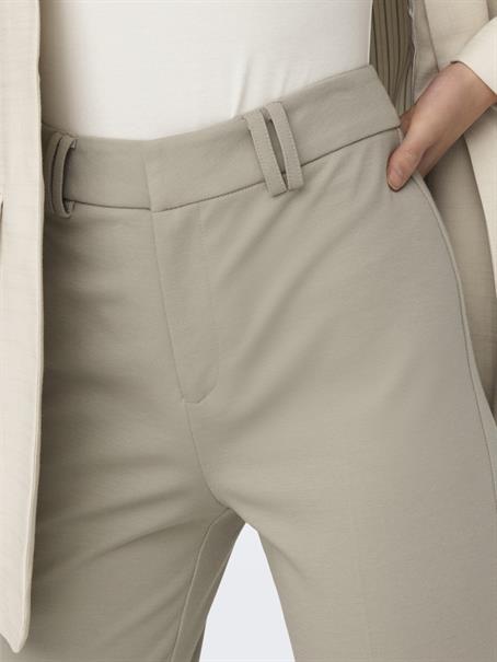 ONLPEACH MW FLARED PANT TLR NOOS string