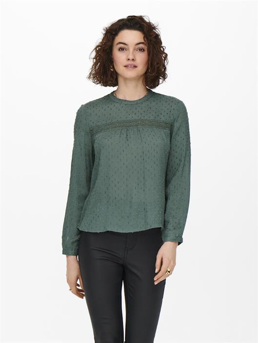 onlpelia-life-ls-dot-blouse-wvn-cs-balsam-green