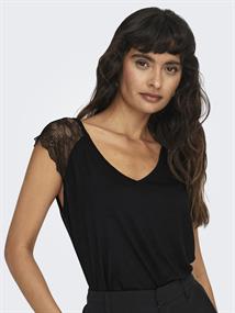 ONLPETRA S/S LACE MIX TOP JRS black