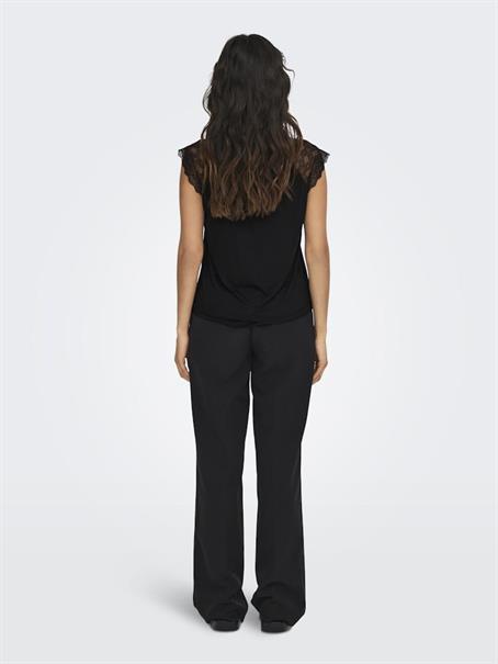 ONLPETRA S/S LACE MIX TOP JRS black