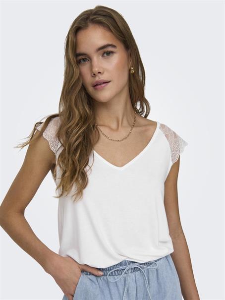 ONLPETRA S/S LACE MIX TOP JRS NOOS weiß