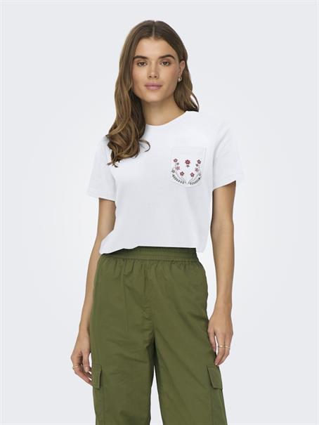 ONLPOLLY LIFE REG S/S POCKET TOP BOX JRS bright white