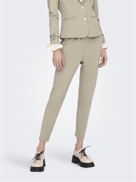 ONLPOPTRASH LIFE EASY COL PANT PNT NOOS pure cashmere