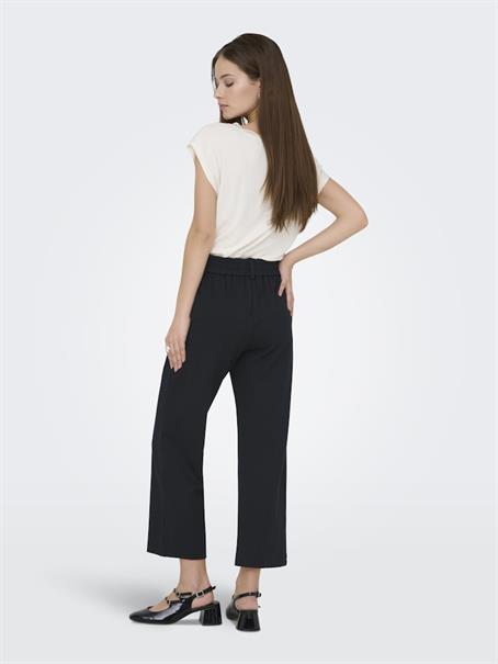 ONLPOPTRASH LIFE MW STRAIGHT CULOTTE PNT black