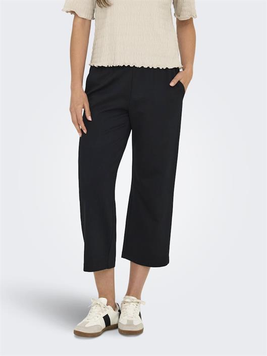 onlpoptrash-suki-life-mw-culotte-pnt-black