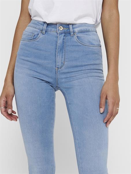 ONLROYAL HW SK JEANS DNM BJ13333 NOOS light blue denim