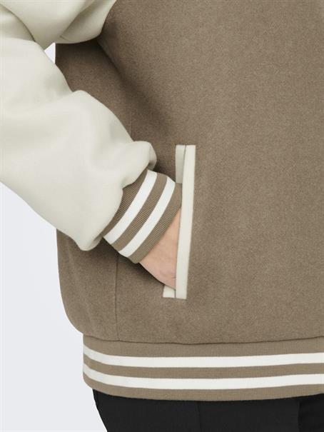 ONLSILJA LIFE BOMBER JACKET CC OTW simply taupe