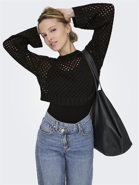 ONLSMILLA SHORT PULLOVER L/S KNT NOOS black