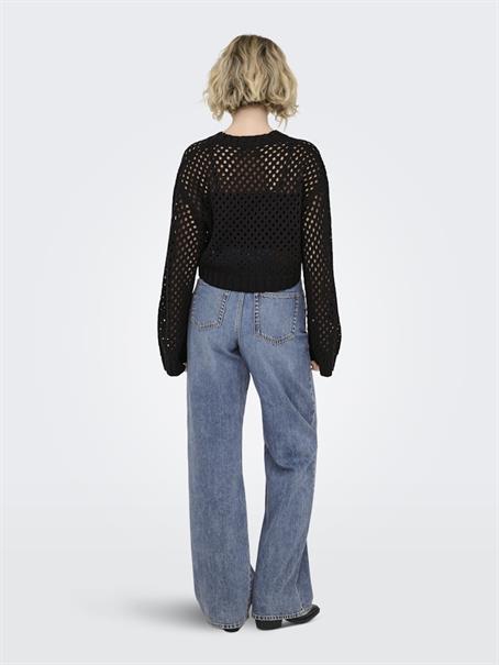 ONLSMILLA SHORT PULLOVER L/S KNT NOOS black