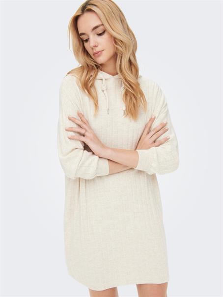 ONLTESSA CAREY L/S HOOD DRESS KNT pumice stone