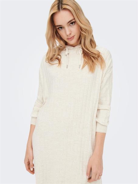 ONLTESSA CAREY L/S HOOD DRESS KNT pumice stone