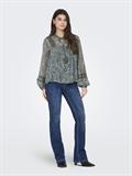 ONLTESSA ELIZA LS TOP WVN balsam green