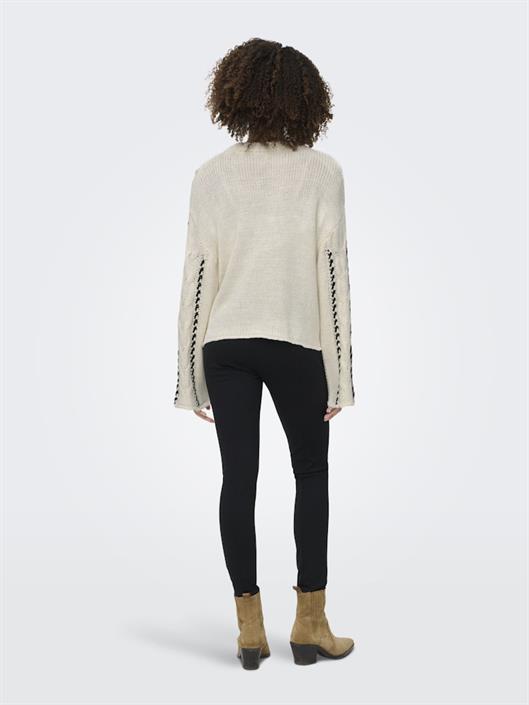 onltessa-ls-cabel-stitch-o-neck-cc-knt-birch