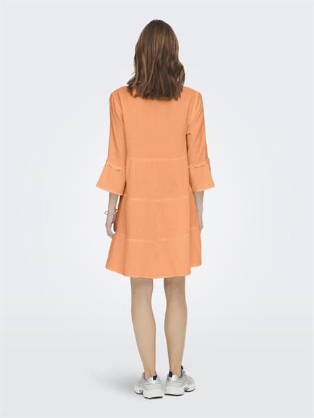 ONLTHYRA PEPLON DRESS NOOS WVN orange chiffon