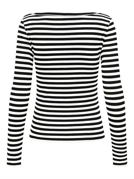 ONLTRISTA L/S BOATNECK TOP BOX JRS black3