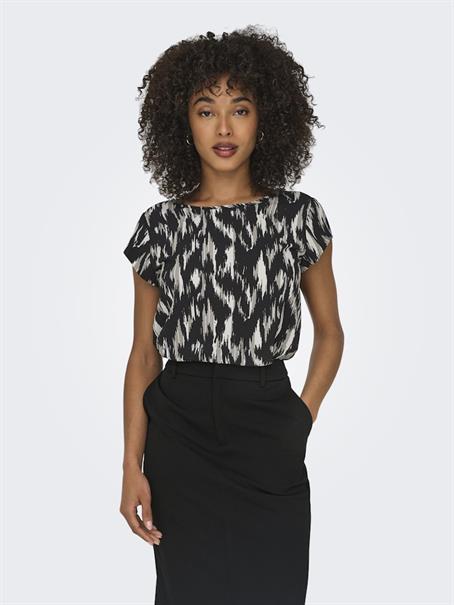 ONLVIC S/S AOP TOP NOOS WVN black20