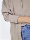 ONLZAZIMA L/S LOOSE SHIRT WVN NOOS silver mink