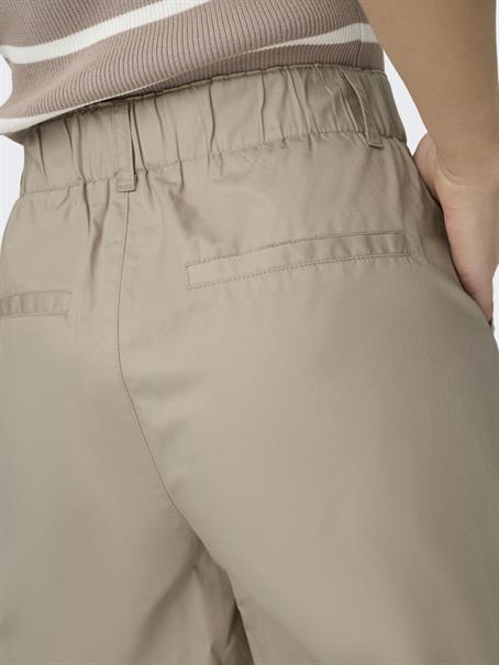 ONLZORA MW BERMUDA SHORTS PNT NOOS oxford tan
