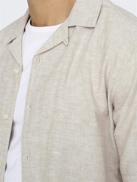 ONSCAIDEN SS SOLID RESORT LINEN NOOS chinchilla