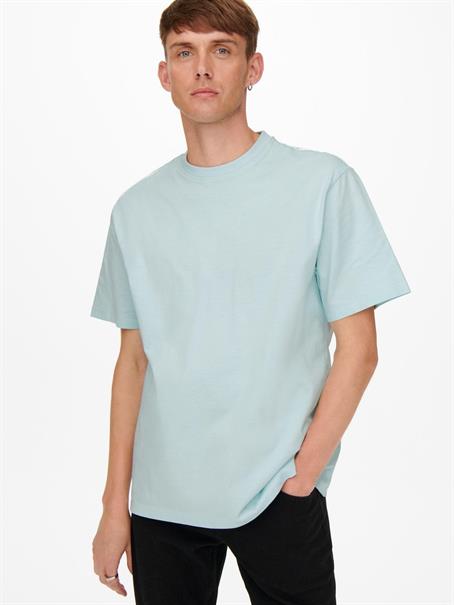 ONSFRED LIFE RLX SS TEE NOOS blue glow