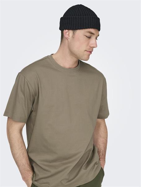 ONSFRED LIFE RLX SS TEE NOOS desert taupe