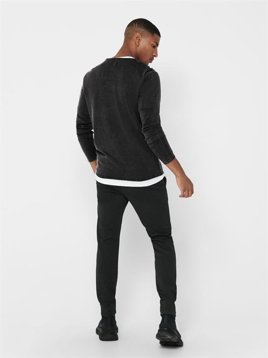 onsgarson-12-wash-crew-knit-black