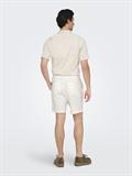 ONSKIAN LIFE STRAIGHT SEERS. SHORTS NOOS cloud dancer