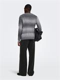 ONSMACK GRADIANT REG CREW KNIT grey pinstripe