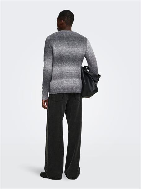ONSMACK GRADIANT REG CREW KNIT grey pinstripe