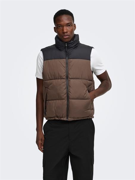 ONSMAVERICK PUFFER VEST OTW hot fudge