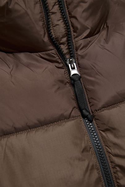 ONSMAVERICK PUFFER VEST OTW hot fudge