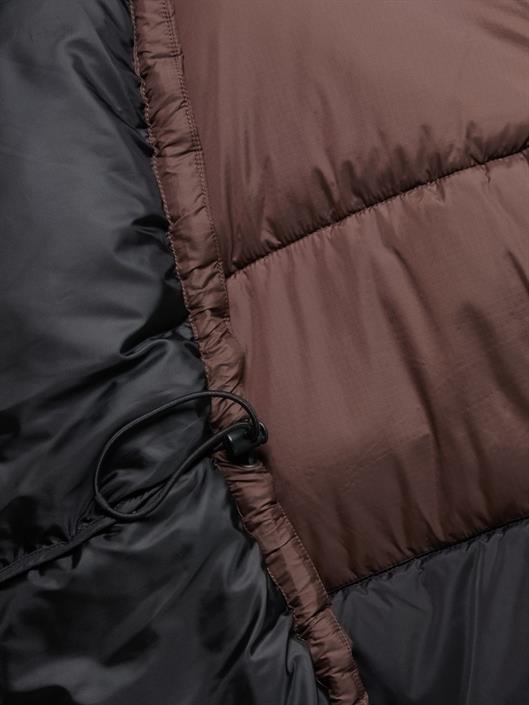 onsmaverick-puffer-vest-otw-hot-fudge