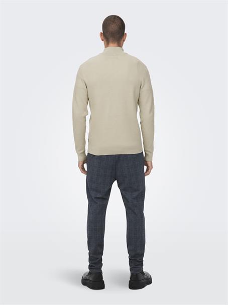 ONSPHIL REG 12 STRUC HALF ZIP KNIT NOOS silver lining