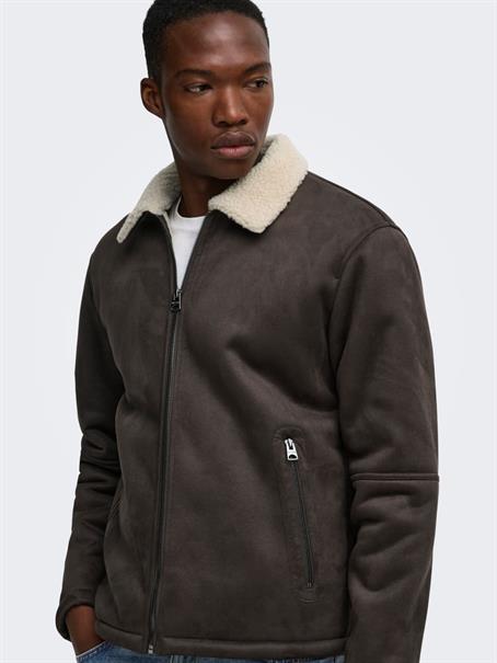 ONSROYCE SHEARLING JACKET OTW hot fudge