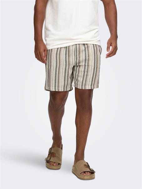 ONSTREV LIFE REG STRU STRIPE SHORTS NOOS gardenia